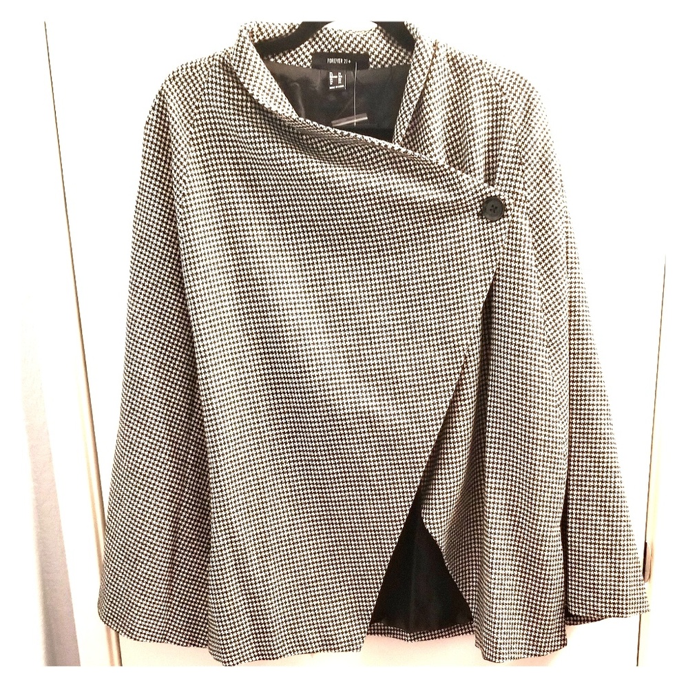 Black and White Cape